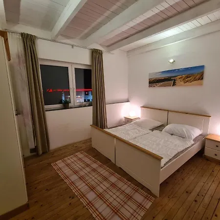 Apartment Traumhaus *